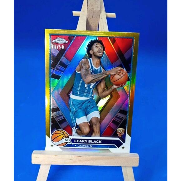 Leaky Black Topps Chrome #51 2023-24 Gold Refractor Rookie Card SSP 11/50 - Picture 4 of 9